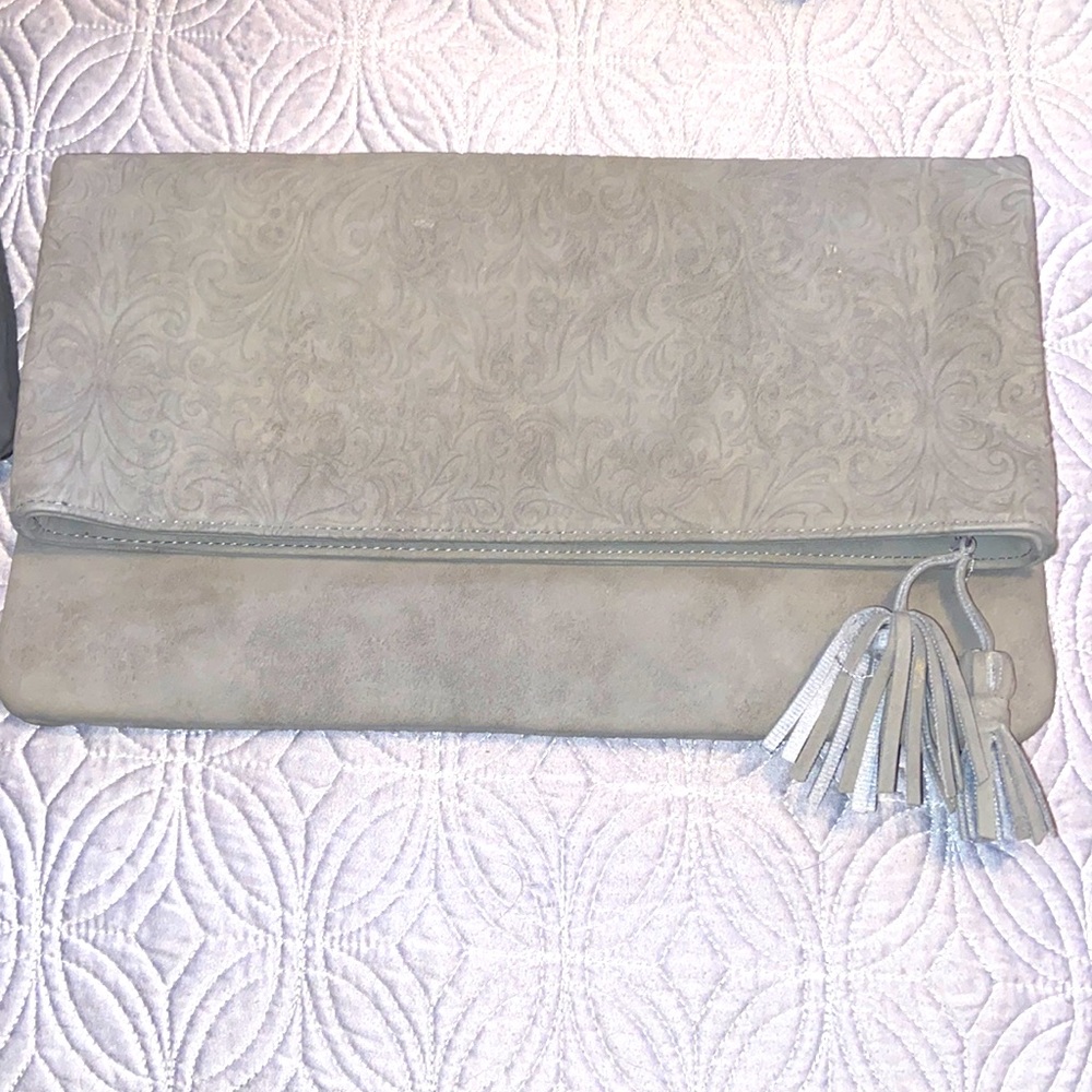 EUC light grey Ion Color Brilliance Clutch